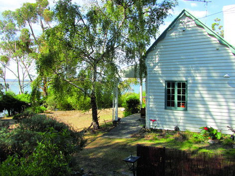 VARUNA - Accommodation in Brisbane 6