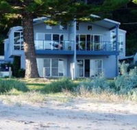 Longbeach Beachfront Villas