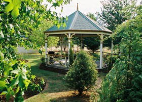 Chalets Lumineux - Accommodation in Brisbane 0