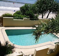 Portofino Beachfront Apartments - Accommodation in Brisbane