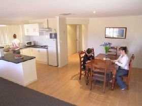 Copper Cove Holiday Villas - Accommodation in Brisbane 0