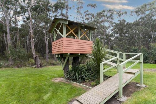Newfield VIC Accommodation in Brisbane