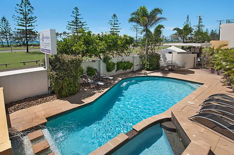 Meridian Alex Beach Apartments - Accommodation in Brisbane 1