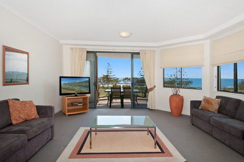 Meridian Alex Beach Apartments - Accommodation in Brisbane 2