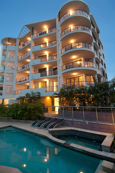 Meridian Alex Beach Apartments - Accommodation in Brisbane 9