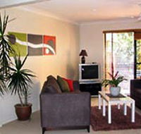 Beachside Apartments - Accommodation in Brisbane