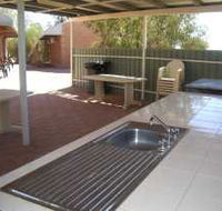 Birdsville Caravan Park - Accommodation in Brisbane