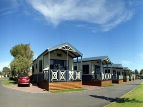 Discovery Holiday Parks - Adelaide Beachfront - Accommodation in Brisbane 0