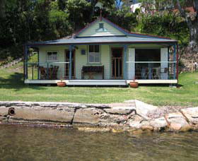 Iona Cottage - Accommodation in Brisbane 0