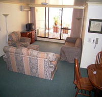 Manly Shores Holiday Apartment - Accommodation in Brisbane