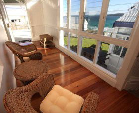 Sugarloaf Point Lighthouse Holiday Accommodation - Accommodation in Brisbane 0