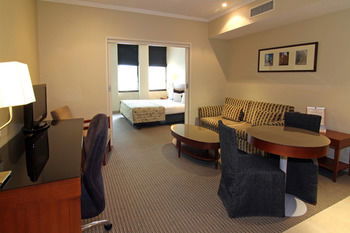 Quality Hotel Batman's Hill On Collins - Accommodation in Brisbane 11