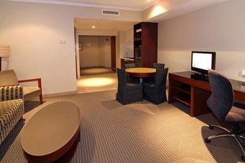 Quality Hotel Batman's Hill On Collins - Accommodation in Brisbane 13