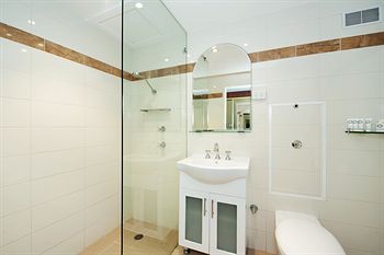 Newcastle East NSW Accommodation in Brisbane