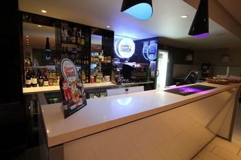 Ibis Newcastle - Accommodation in Brisbane 14
