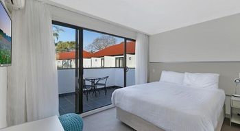 Terrigal Pacific Coastal Retreat - Accommodation in Brisbane 13