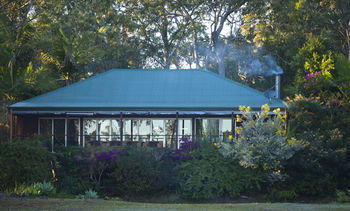 Lake Weyba Cottages Noosa - Accommodation in Brisbane 7