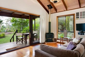 Lake Weyba Cottages Noosa - Accommodation in Brisbane 29