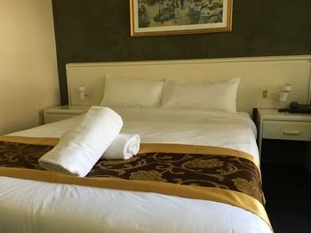 El Lago Waters Motel - Accommodation in Brisbane 34