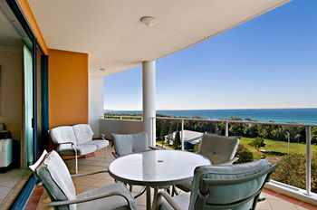 Santorini Twin Waters - Accommodation in Brisbane 25