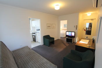 Drummond Apartments Services - Accommodation in Brisbane 0