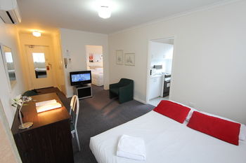 Drummond Apartments Services - Accommodation in Brisbane 7