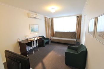 Drummond Apartments Services - Accommodation in Brisbane 18