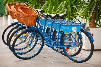 Art Series - The Olsen - Accommodation in Brisbane 2