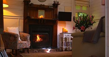 Valley Ranges Getaways - Accommodation in Brisbane 9