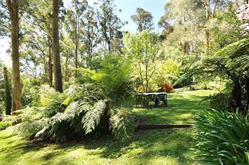 Holly Lodge - Accommodation in Brisbane 3