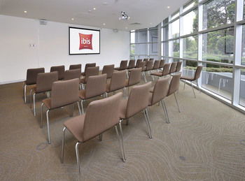 Ibis Melbourne Glen Waverley - Accommodation in Brisbane 9