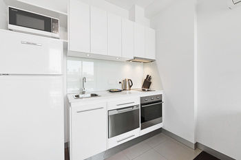 Docklands Private Collection Of Apartments - Digital Harbour - Accommodation in Brisbane 5