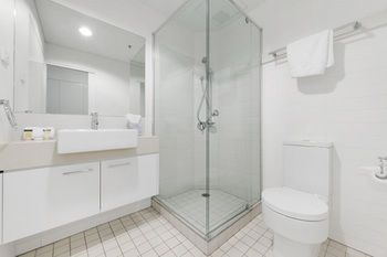 Docklands Private Collection Of Apartments - Digital Harbour - Accommodation in Brisbane 13