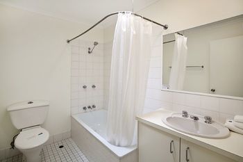 Beach Breakers Resort - Accommodation in Brisbane 36