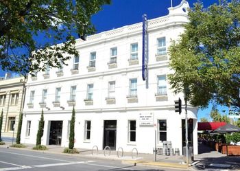 Middle Park Hotel - Accommodation in Brisbane 16