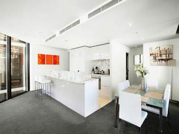 Docklands Executive Apartments - Accommodation in Brisbane 9
