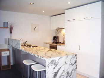 Docklands Executive Apartments - Accommodation in Brisbane 13
