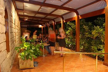 The Hermitage Motel - Accommodation in Brisbane 15