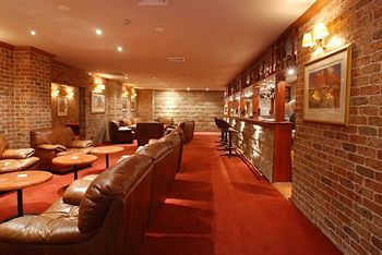 The Hermitage Motel - Accommodation in Brisbane 22