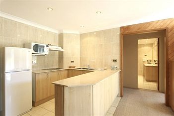 The Hermitage Motel - Accommodation in Brisbane 33