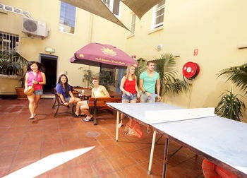 Bondi Beachouse Backpackers YHA - Hostel/Backpacker - Accommodation in Brisbane 0