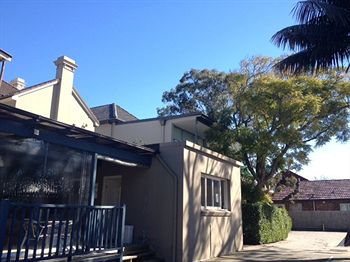 Cambridge Lodge - Hostel/Backpacker - Accommodation in Brisbane 5