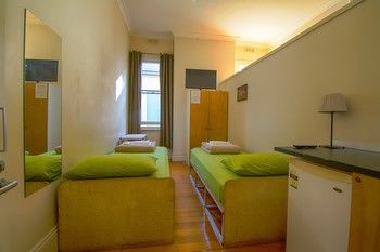 Cambridge Lodge - Hostel/Backpacker - Accommodation in Brisbane 11