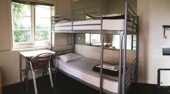 Cambridge Lodge - Hostel/Backpacker - Accommodation in Brisbane 24