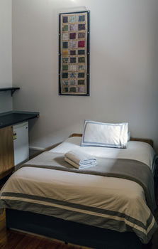 Cambridge Lodge - Hostel/Backpacker - Accommodation in Brisbane 28