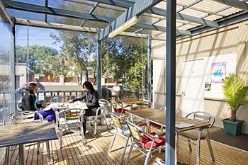 Cambridge Lodge - Hostel/Backpacker - Accommodation in Brisbane 0