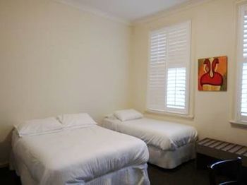 Naughtons Parkville Hotel - Accommodation in Brisbane 24