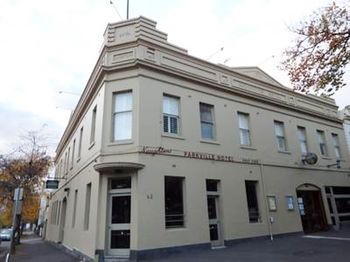 Naughtons Parkville Hotel - Accommodation in Brisbane 35