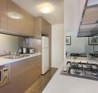 Melbourne Short Stay Apartments MP Deluxe - Accommodation in Brisbane