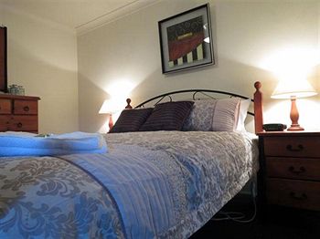 Barrington Wilderness Cedar Lodge Accommodation - Accommodation in Brisbane 4